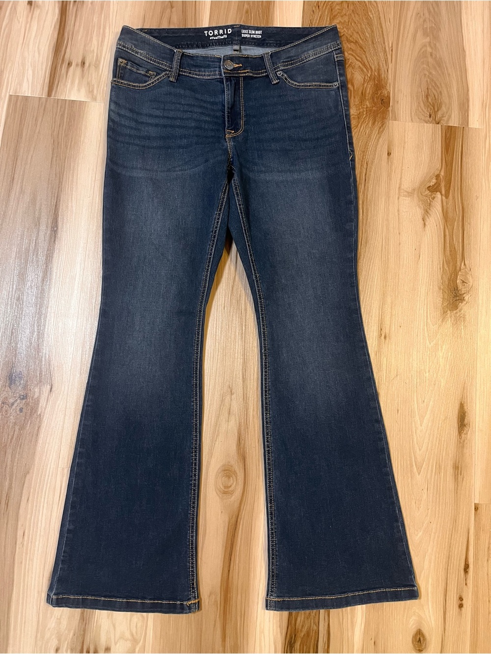 Torrid Luxe Slim Boot Jeans Womens 10R Low Rise Super Stretch Bootcut Size 10